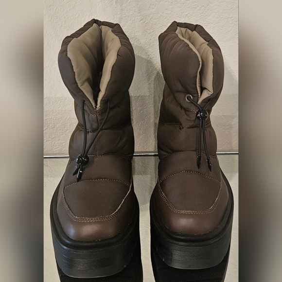 Price ↘️↘️Sam Edelman Shoes Sam EdelmanAlpine Green Lakyn Puffer Snow/ Size 8 - Picture 4 of 4